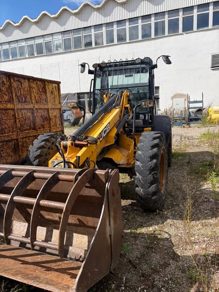 JCB TM310 – ładowarka teleskopowa / kołowa