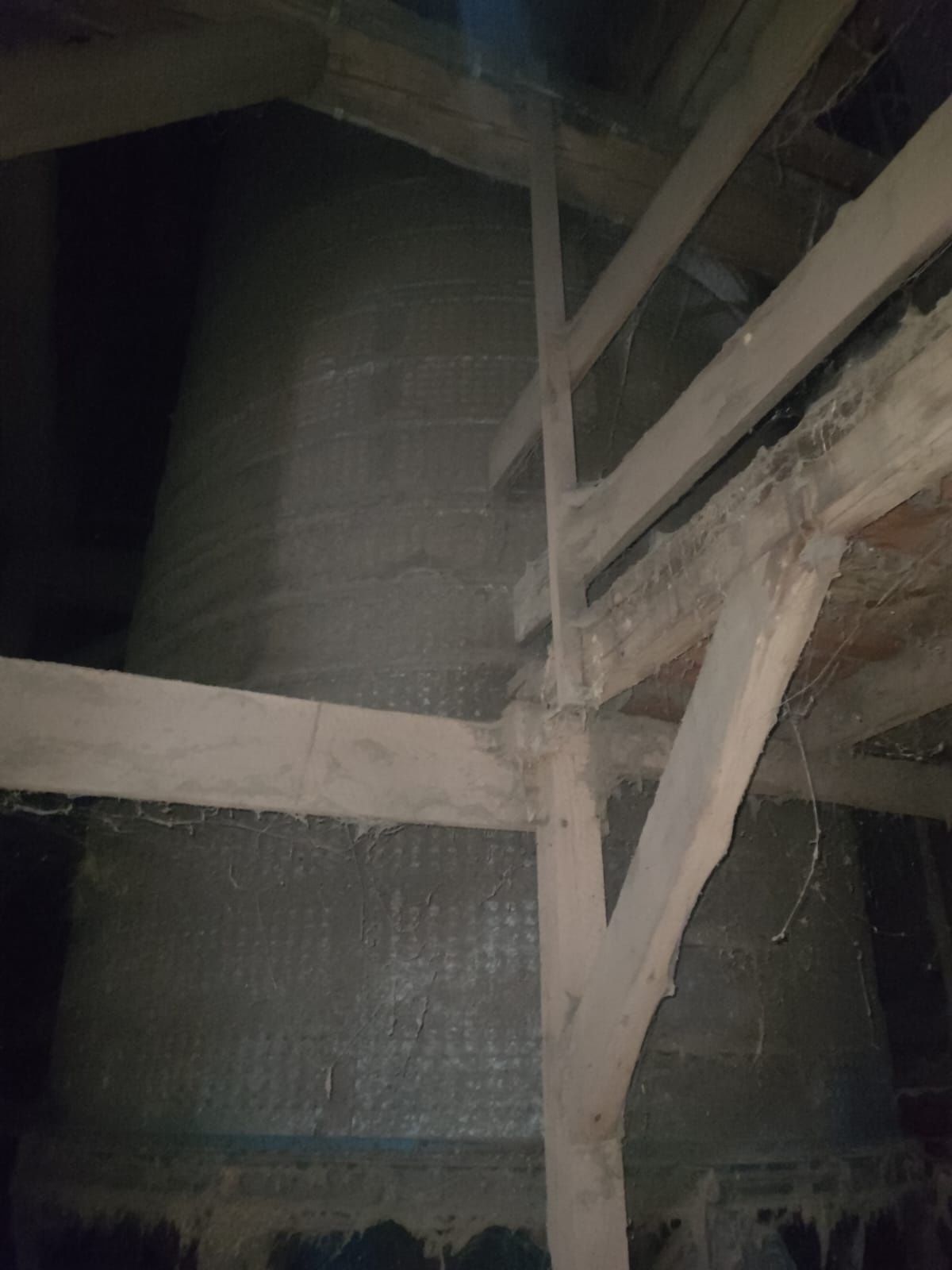 Silos zbożowy Rybia łuska