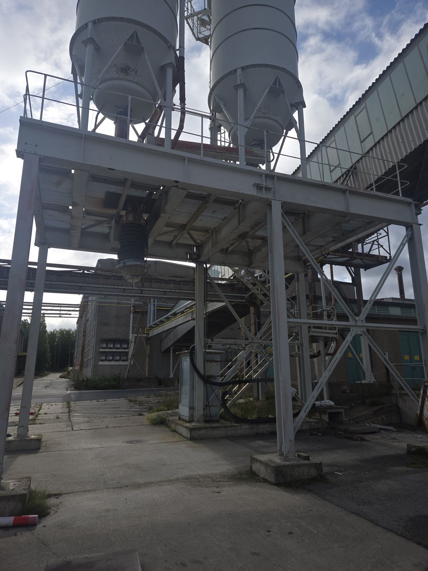 Silosy na cement 100 ton