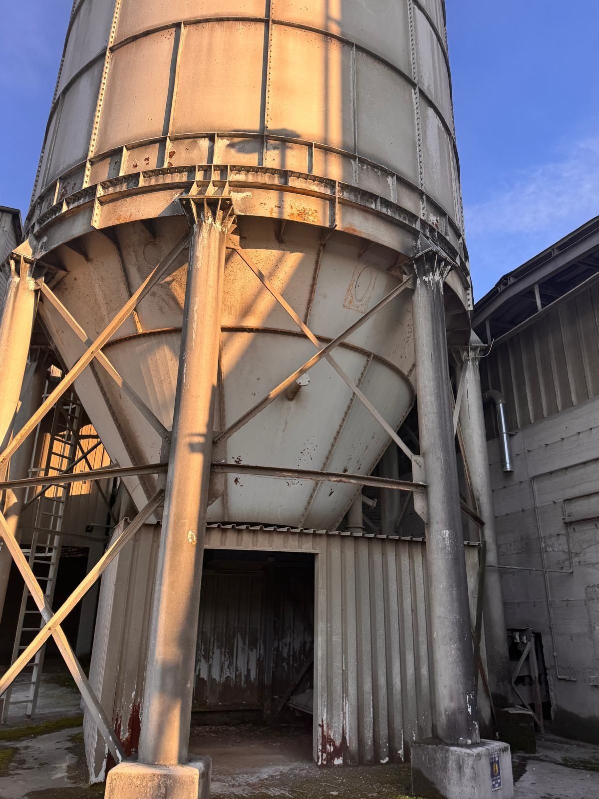 Silosy na cement 1000 ton