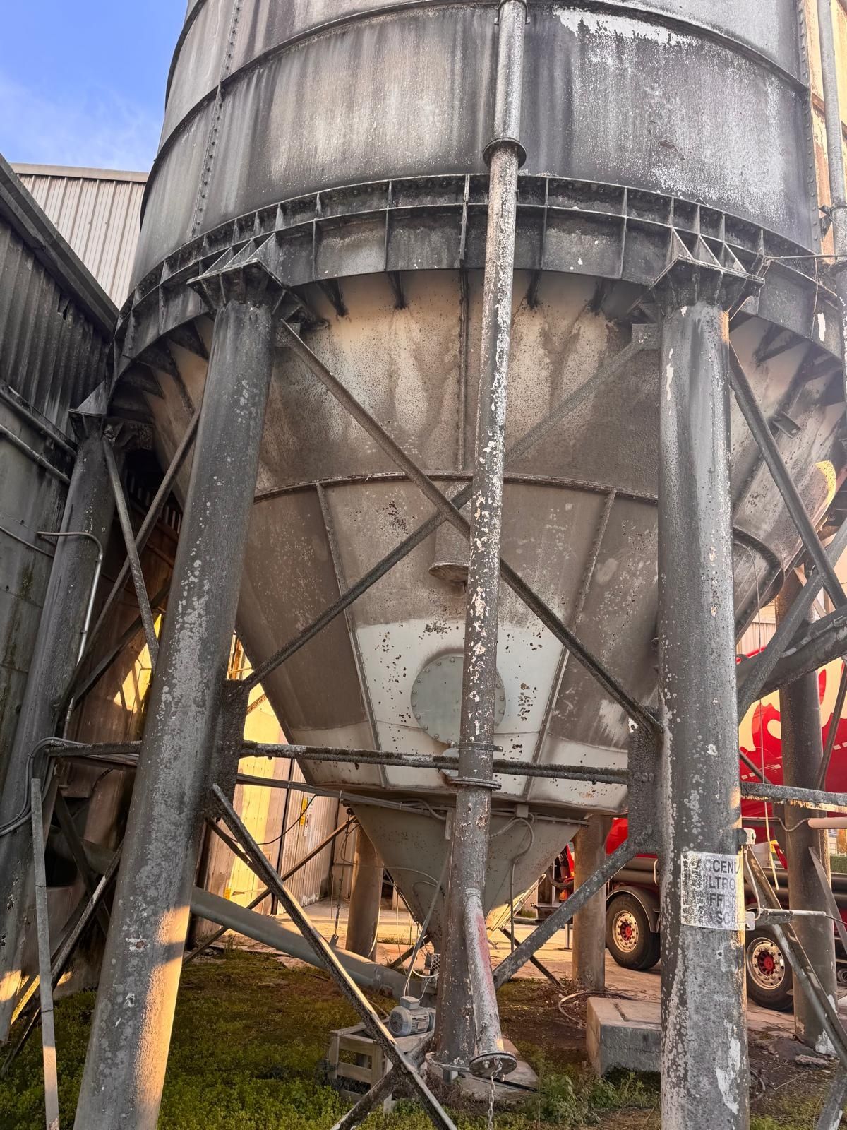 Silosy na cement 1000 ton