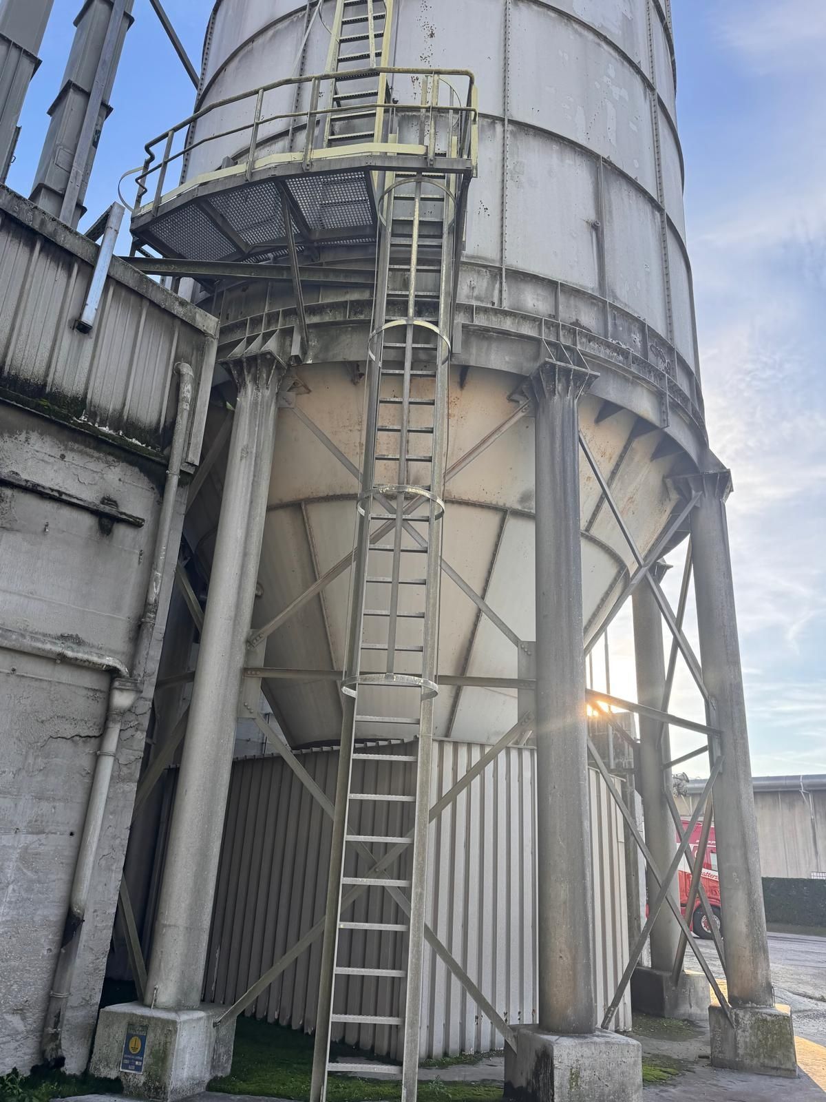 Silosy na cement 1000 ton