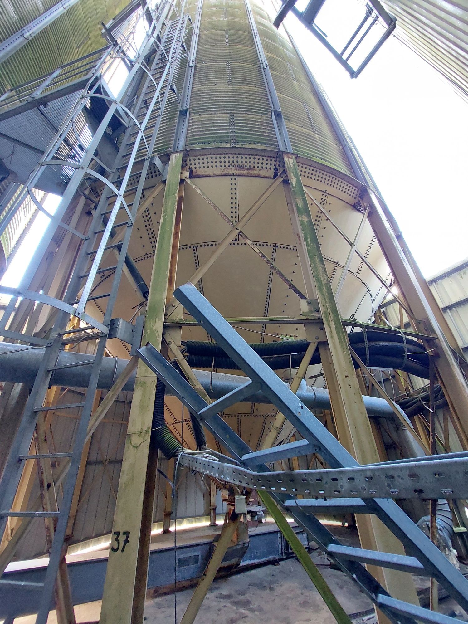 Silosy zbożowe 600 ton
